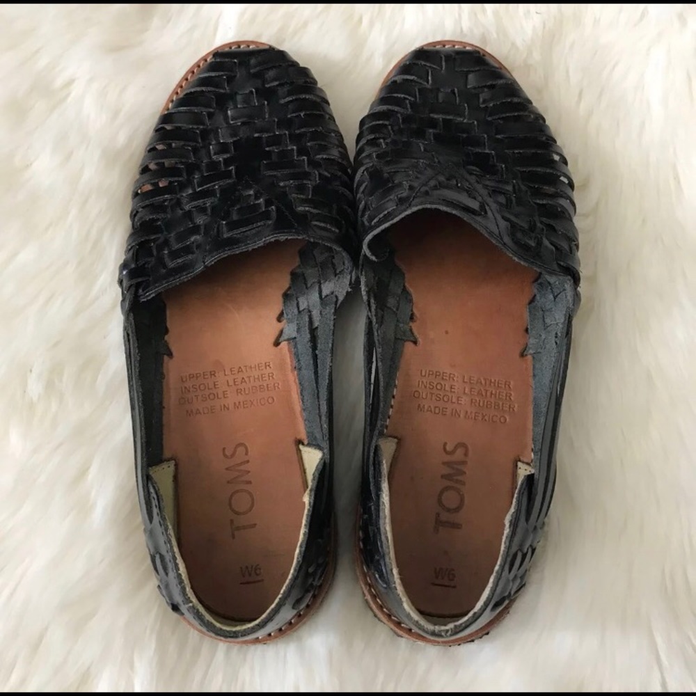 Toms Huarache Flats